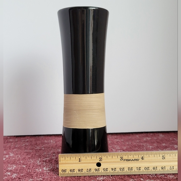 Black Vase With Cream Textured Stripe - Picture 3 of 6